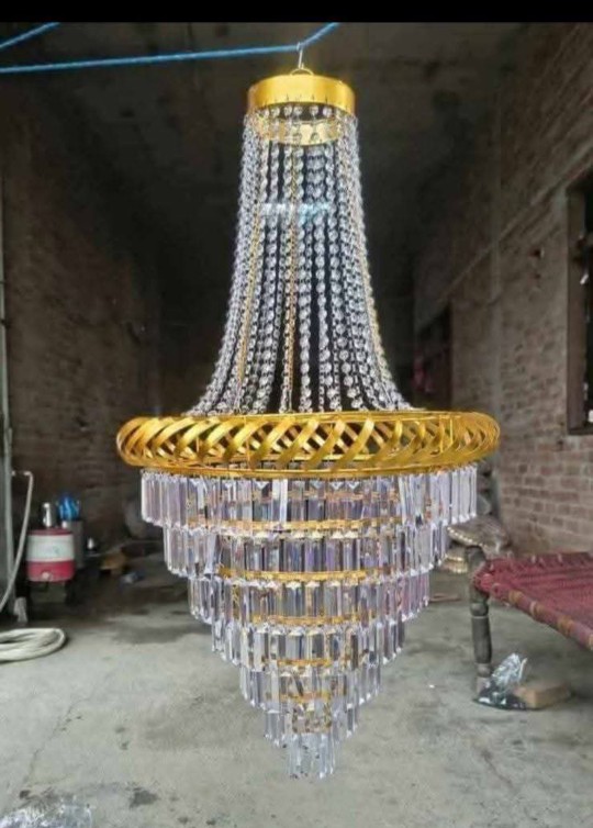 Traditional Gujarati handicrafts featuring colorful mirror-work embroidery, Bandhani textiles, decorative pottery, and handcrafted wooden ornaments.
