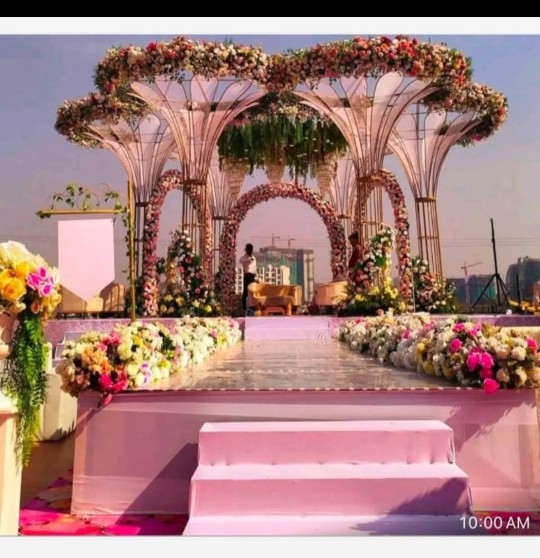 Elegant handicraft wedding gifts with decorative keepsake boxes, artificial flowers, and gold accents